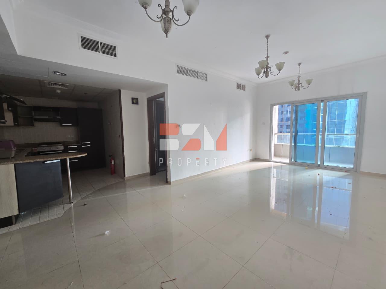 Bright & spacious 1BR | High Floor | Near Metro