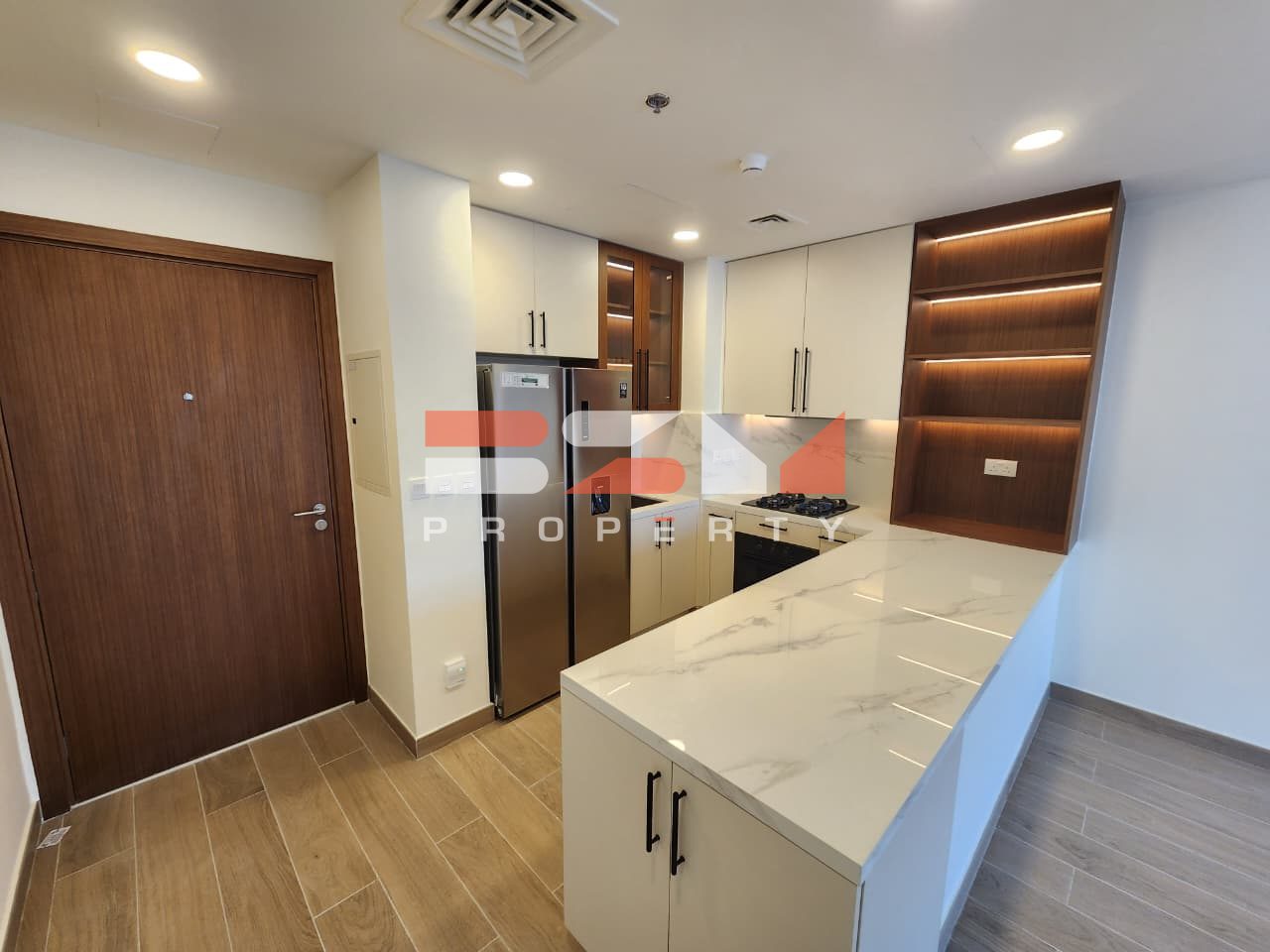 BUTTERFLY DESIGN | POOL VIEW | WITH FITTED KITCHEN