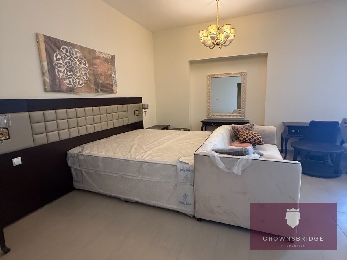Fully furnished | Prime Location | Vacant