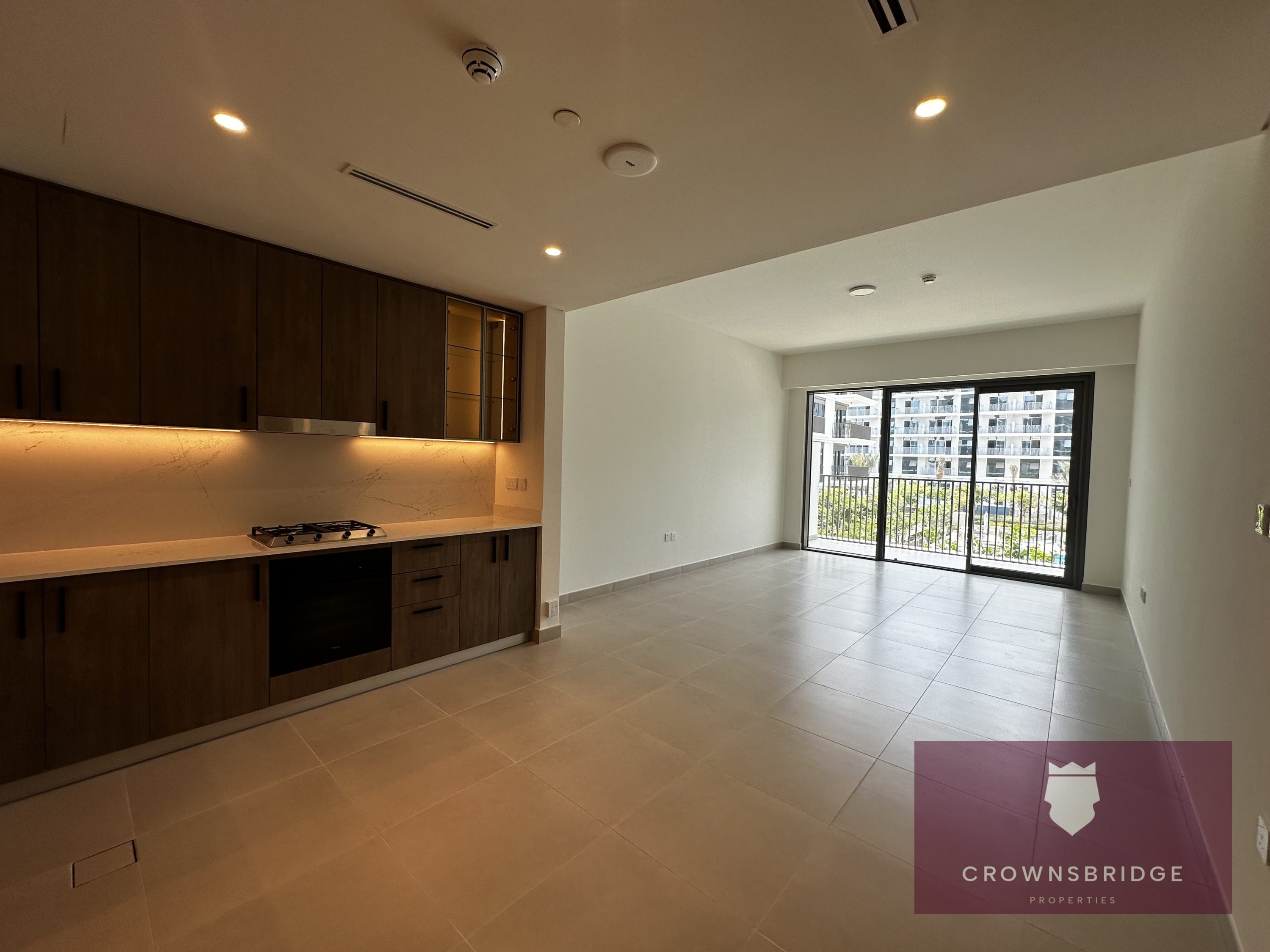 2 Bed Apartment for Sale in Sunridge, Mina Rashid – photo 4