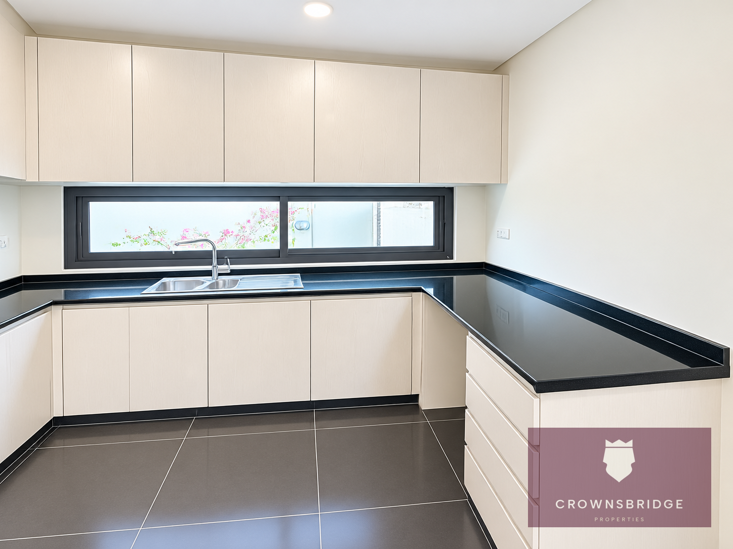 3 Bed Townhouse for Rent in Akoya Park, Damac Hills – photo 4