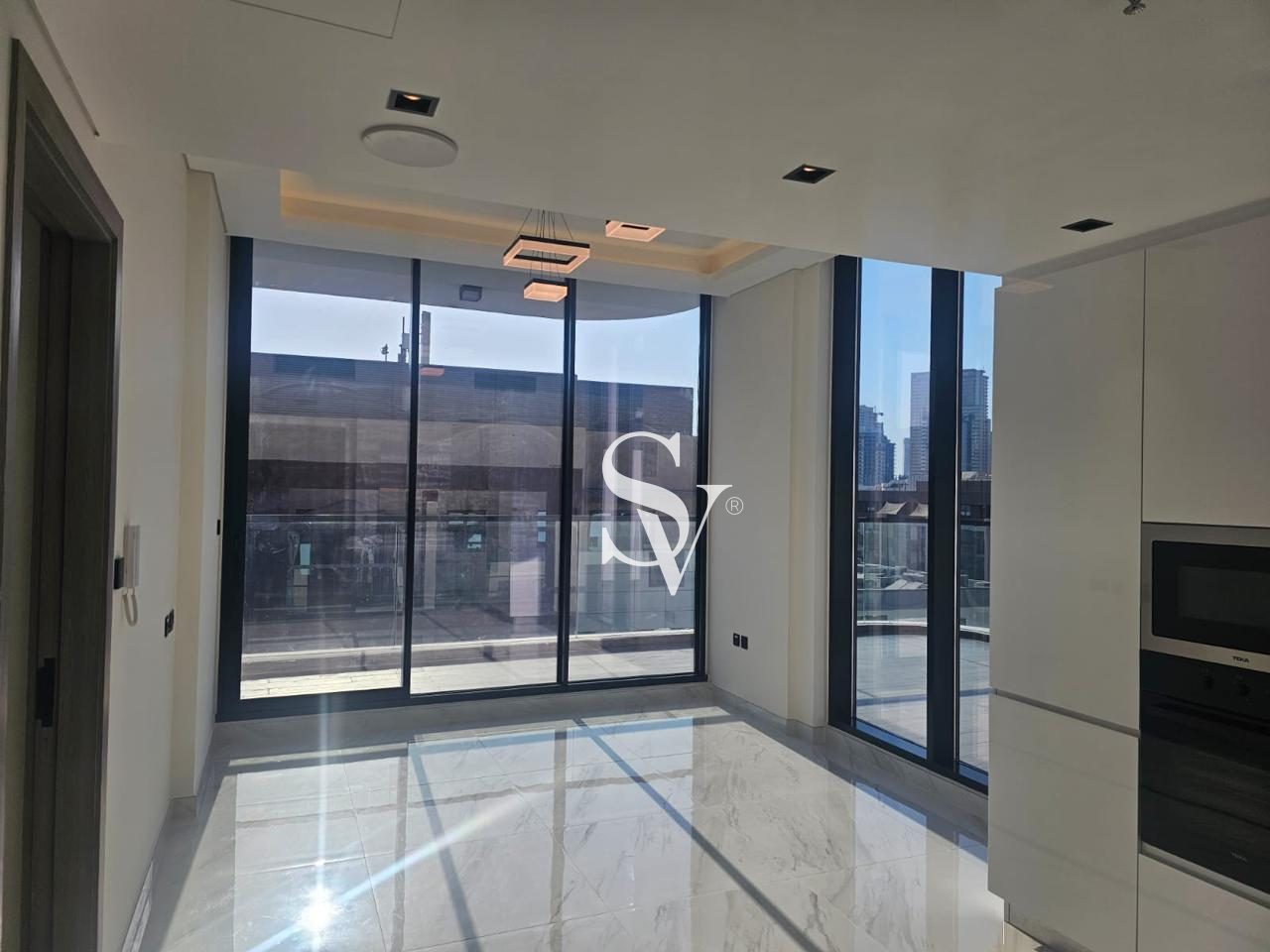 Brand New | Pool view | White Goods | Private Pool