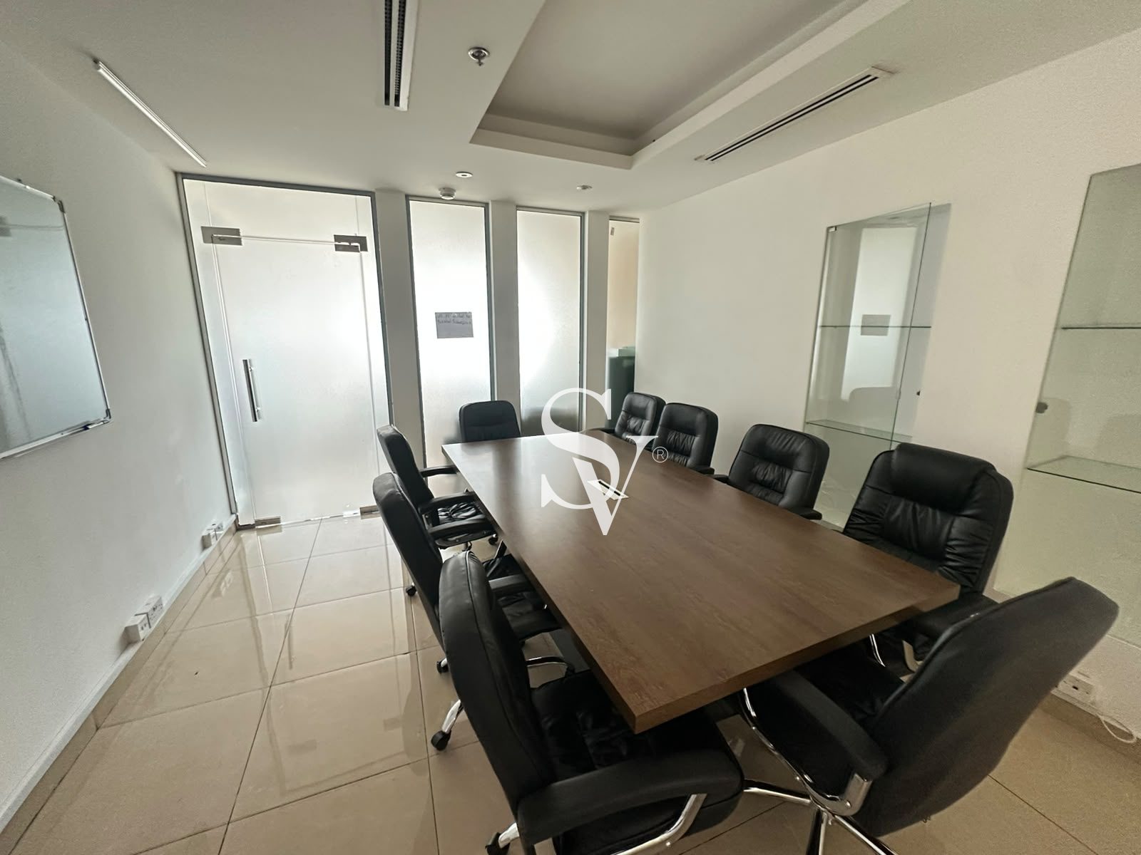 Fully furnished | High Floor | Near To Metro