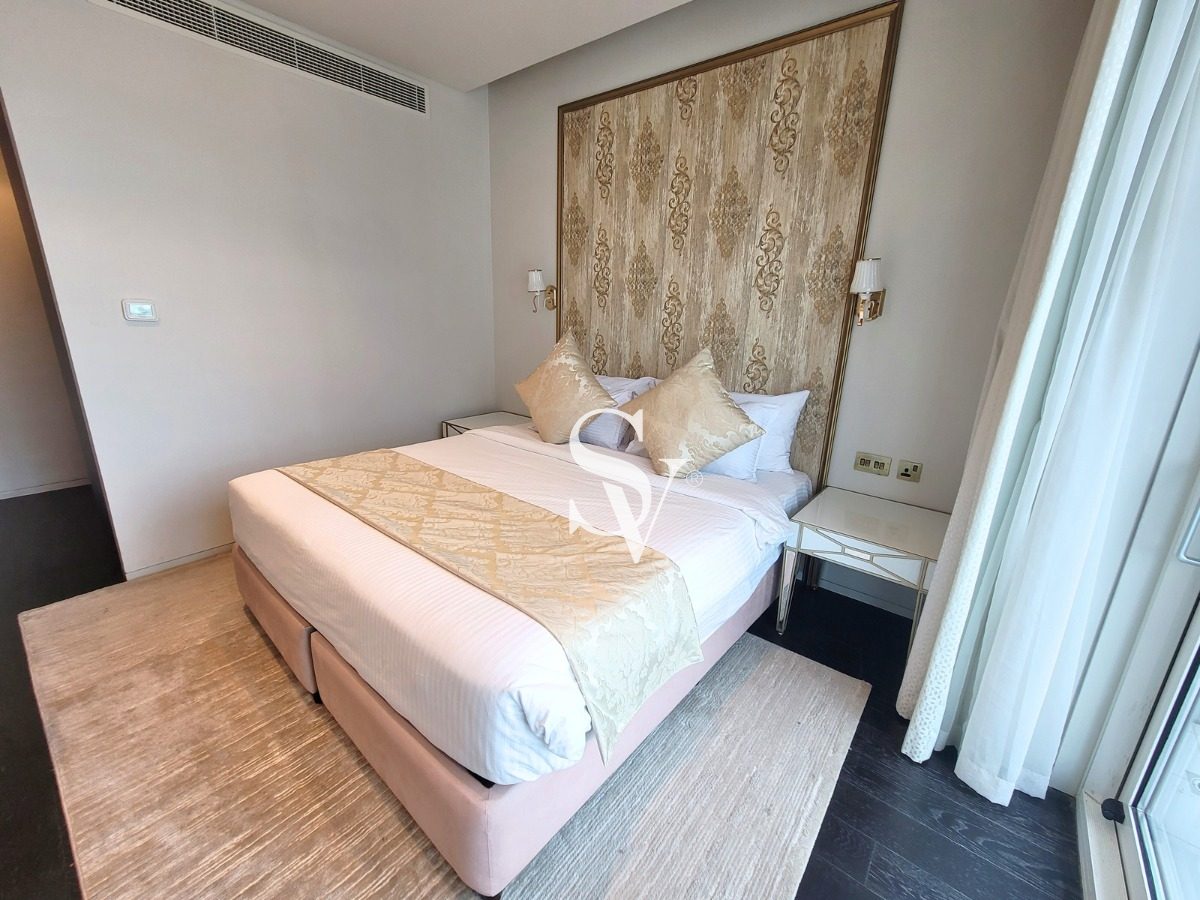Furnished 2 Br in Marina Harbor View High Floor