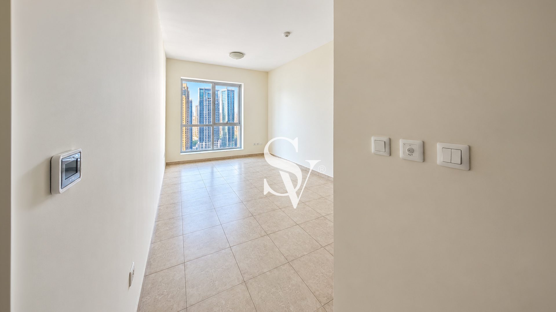 High Floor | Lake View | Vacant December