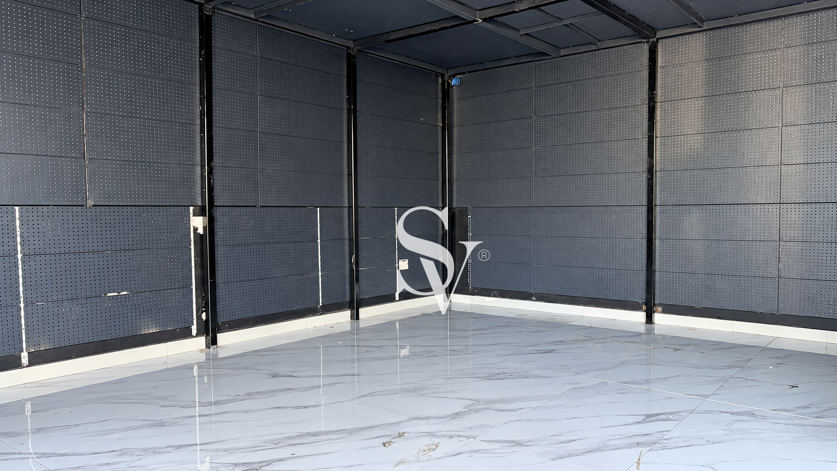 Main Road Facing | Near Roundabout | Fitted Shop