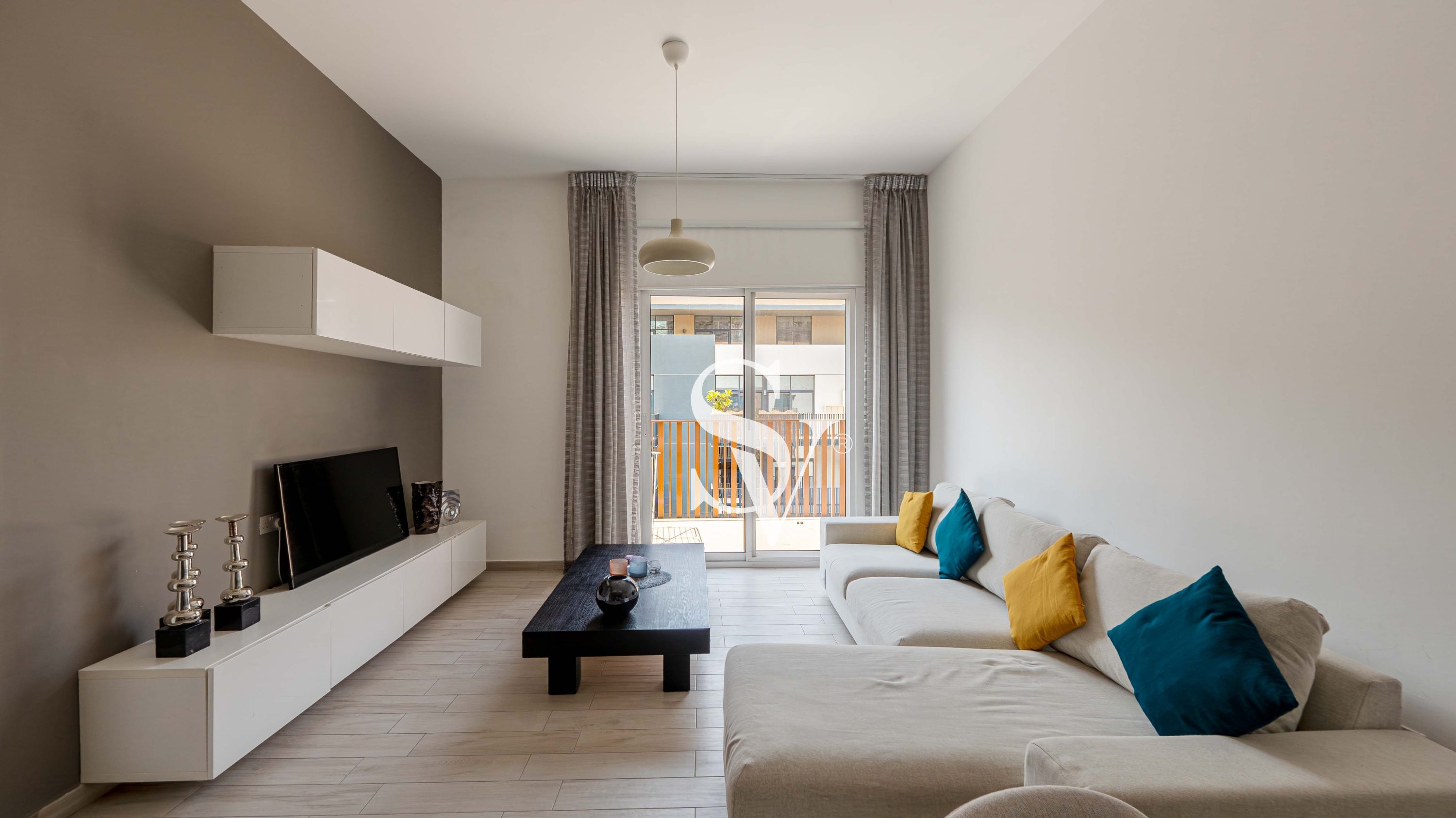 Fully Furnished | Marina Skyline View | Near Exit