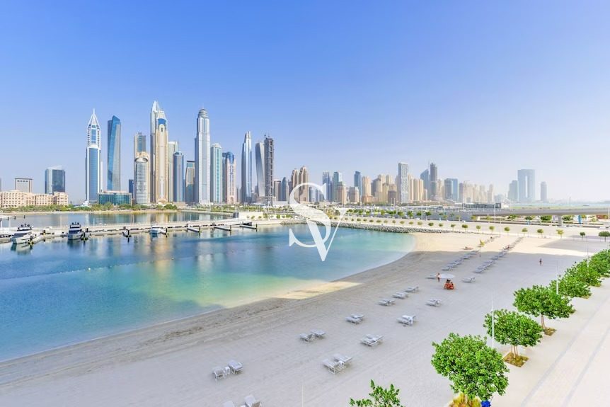 Water View | Multiple Cheques | Vacant | Furnished