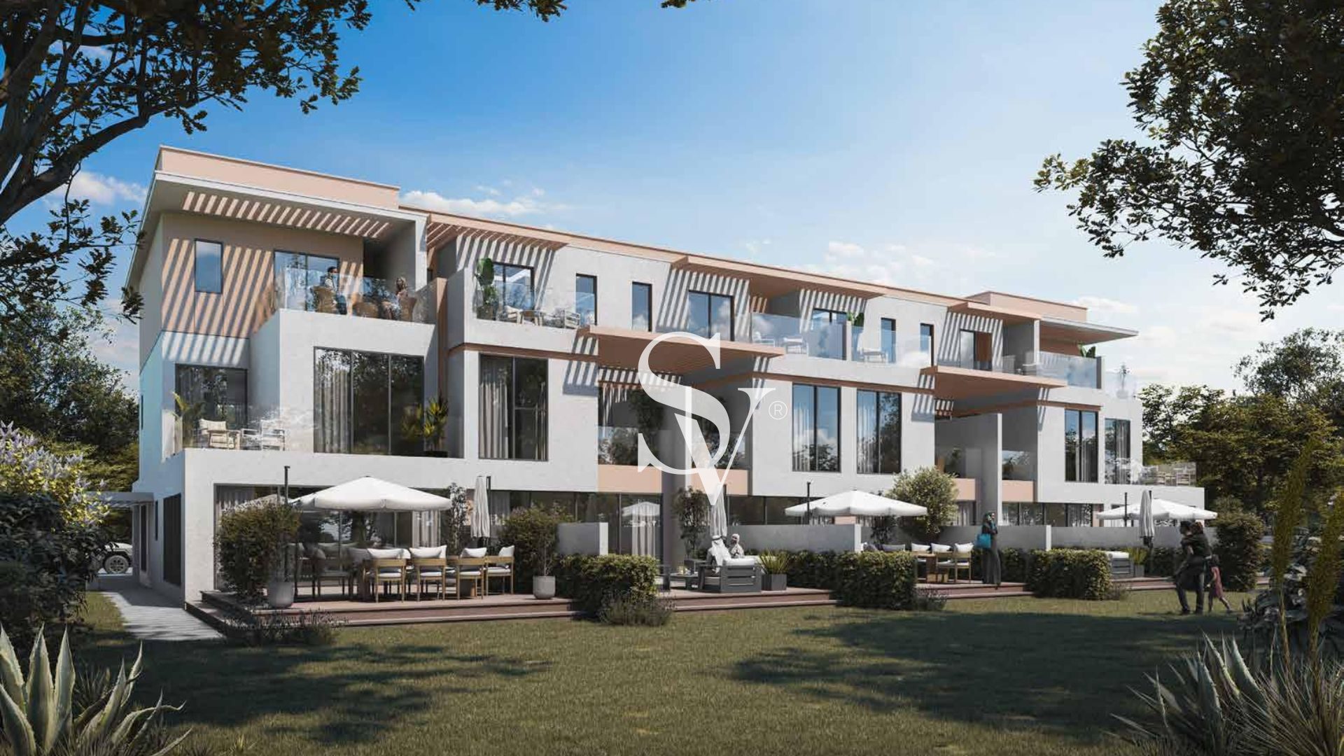 Luxury 5bed | Corner Plot | Distress