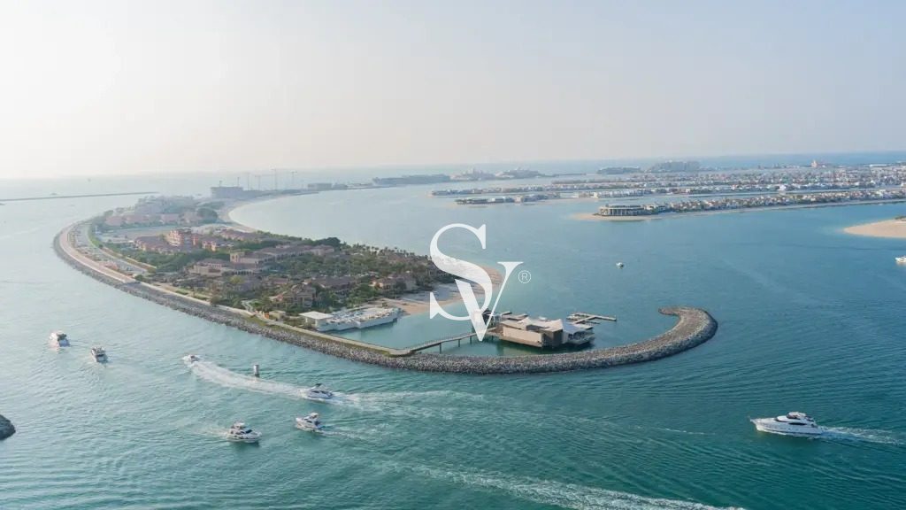 Water View | Multiple Cheques | Vacant | Furnished