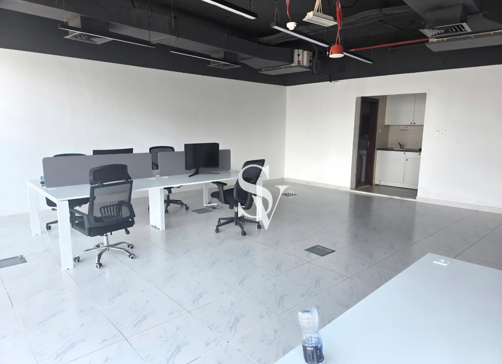 Office for Rent | LYNX Business Tower | DSO