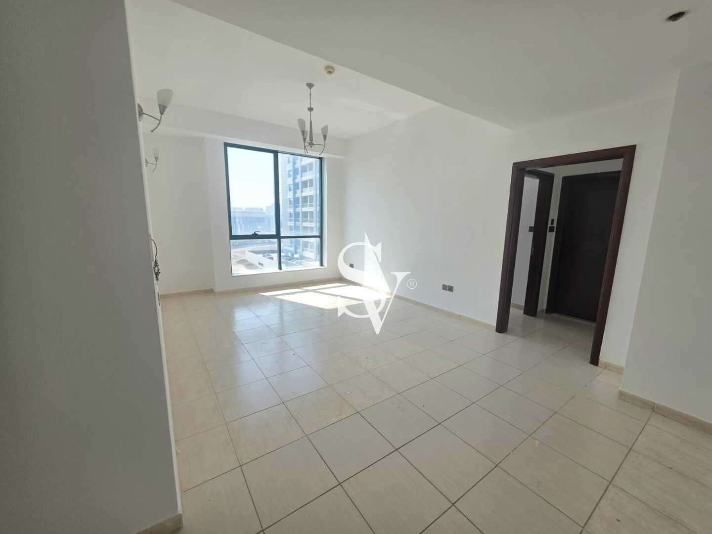 Ready to Move | Closed Kitchen | Spacious